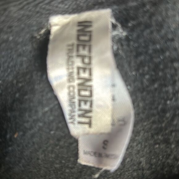 Logic No Pressure Long Sleeve Tour Concert Sweatshirt, size small, GUC - Picture 7 of 9